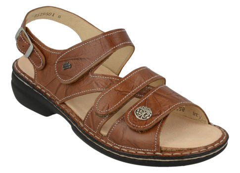 Finn Comfprt Gomera Sandal Cognac Plisseelight