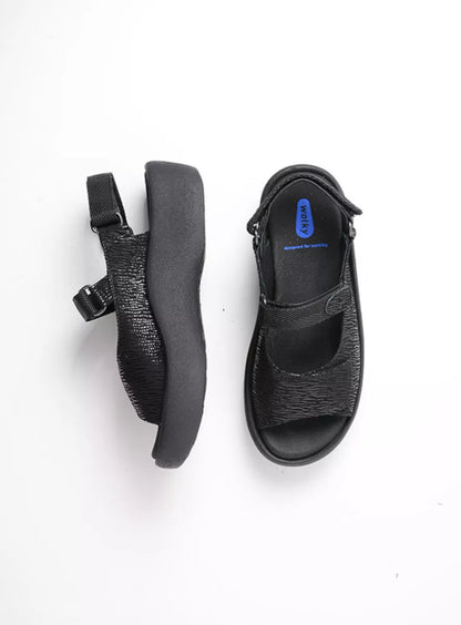 Wolky Jewel Sandal black canals leather